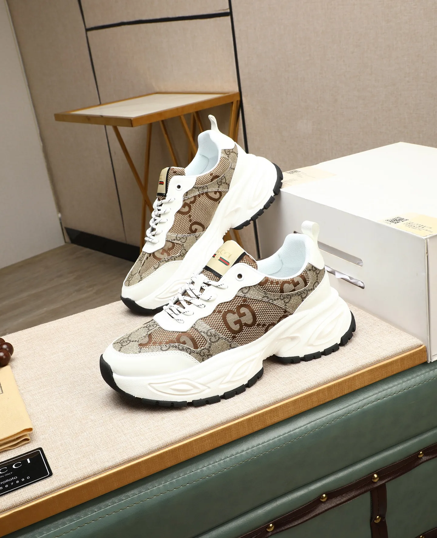 Men's men's shoes💰460 GUCCI🔍🔍2025 latest model Available at the counter at the same time, original calfskin imported from Italy, genuine leather lining, (high-end, extravagant, and classy) with exquisite workmanship, soles: original soles specially provided by the original factory, ⚠Exclusive double-layer movable molded soles are super comfortable⚠, real photos🎬The real ones are better🔍🔍"High quality·Follow the order" code number 39-44 (38 45 46 customized)